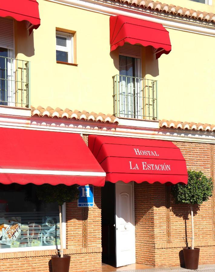 Hostal La Estacion Benajarafe Exterior photo